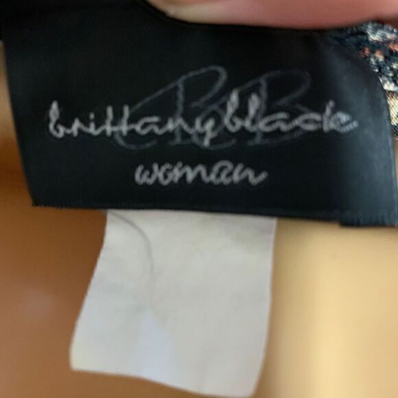 Brittany Black Women’s Brown Paisley Print Drape Neck Layered Look Top Blouse 2X - Picture 3 of 3